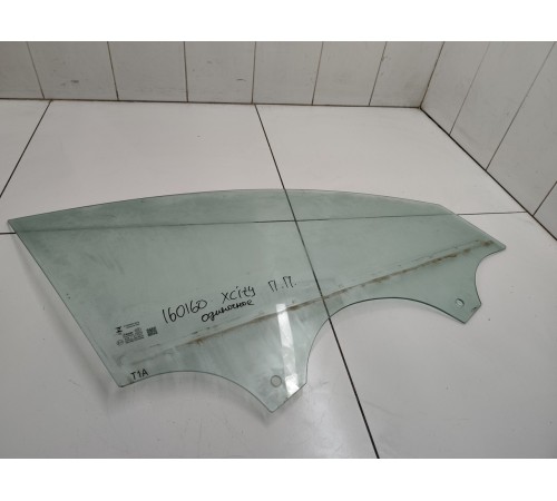 Стекло двери переднее правое