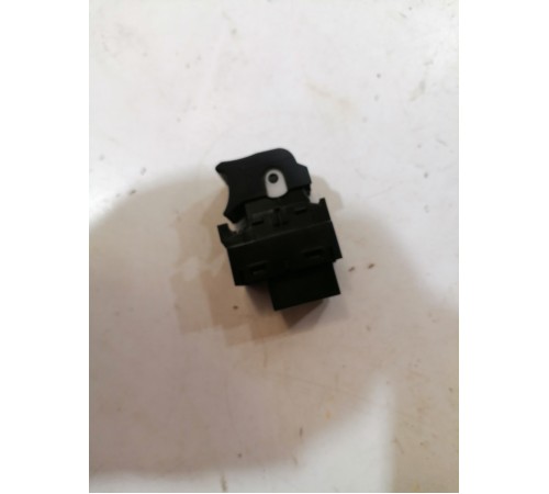 Кнопка стеклоподьемника