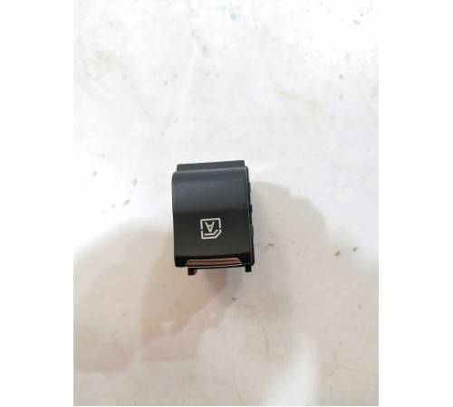 Кнопка стеклоподьемника