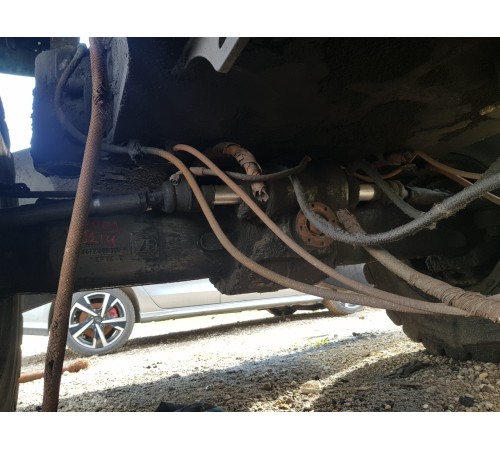 Передний мост (передний редуктор)