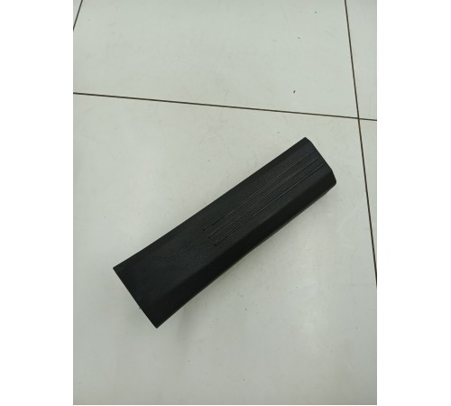 Накладка порога задняя левая