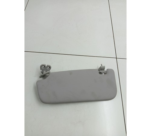 Козырек солнцезащитный левый