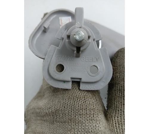 Козырек солнцезащитный левый