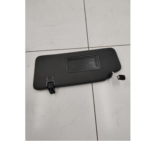 Козырёк левый