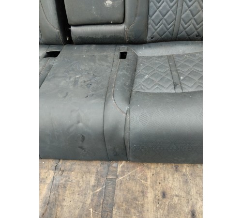 Задний ряд сидений