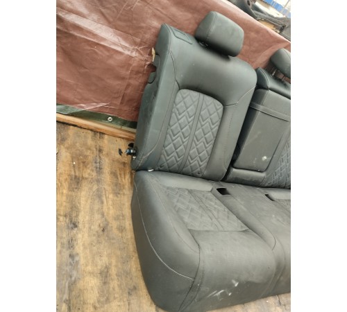 Задний ряд сидений