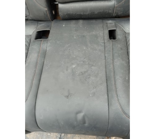 Задний ряд сидений