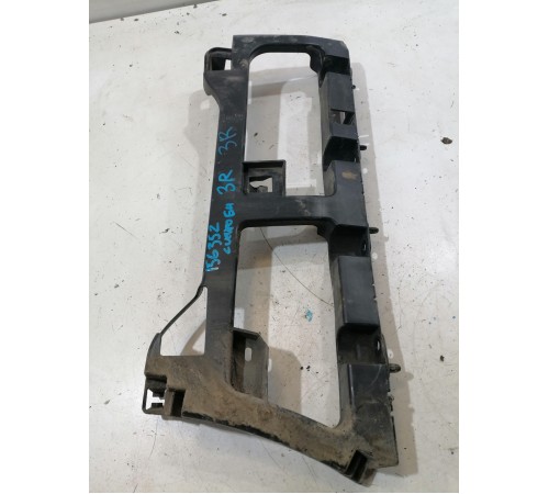 Кронштейн заднего бампера правый