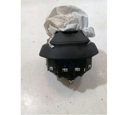 Подушка безопасности водителя