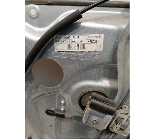 Стеклоподъемник электрический передний левый