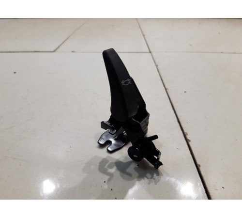 Ручка открывания капота