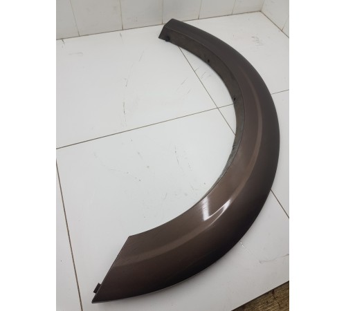 Накладка арки крыла передняя правая
