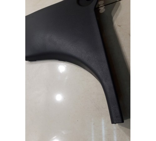 Обшивка центральной стойки(правая нижняя)