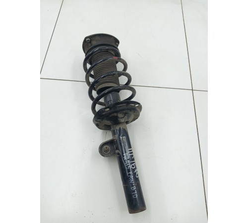 Амортизатор подвески передний левый в сборе