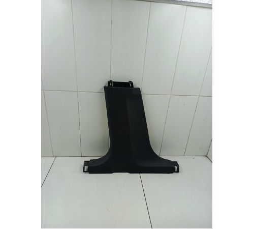 Обшивка центральной стойки левая нижняя