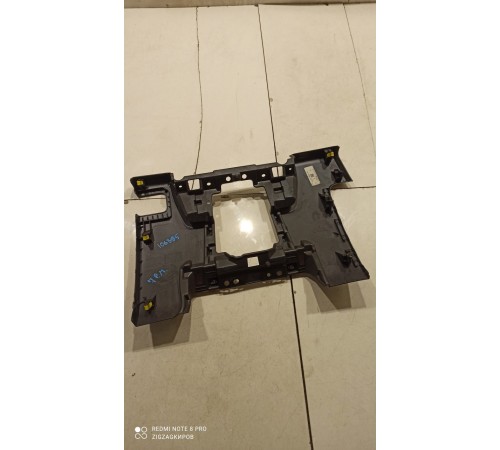 Накладка торпедо (центральная)