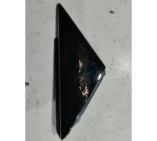 Уголок двери (передний левый)