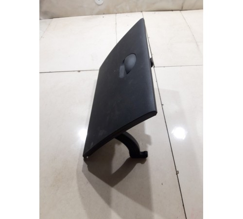 Крышка бардачка откидная