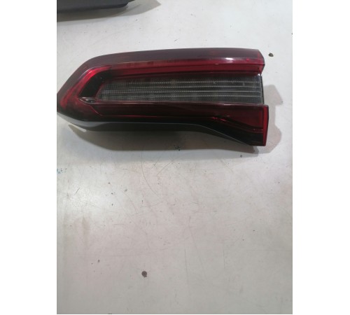 Фонарь задний правый внутренний