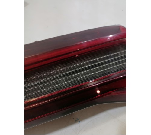 Фонарь задний правый внутренний