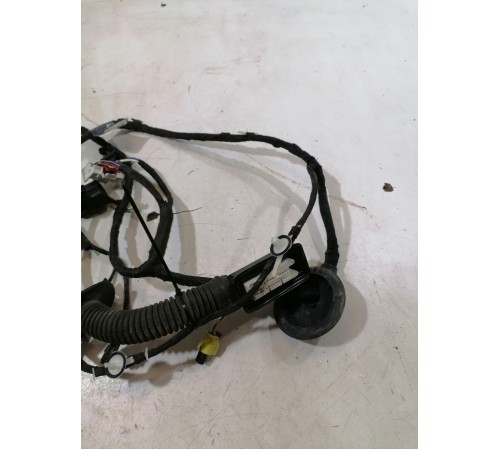 Проводка двери передняя левая