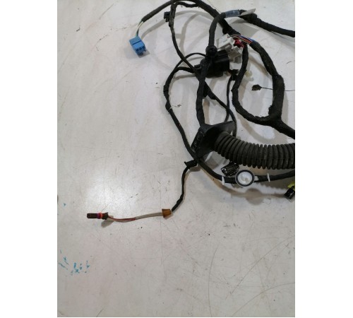 Проводка двери передняя левая