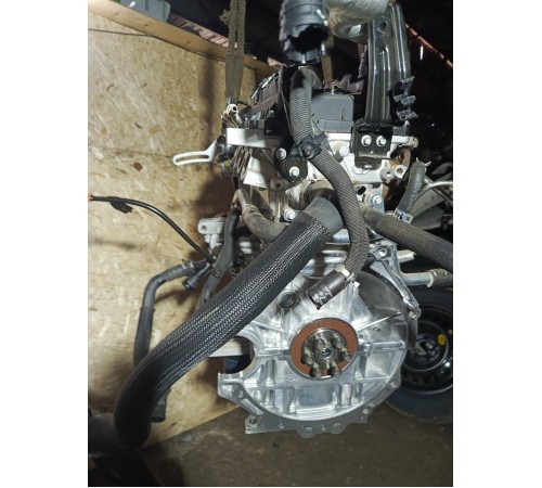 Двигатель в сборе