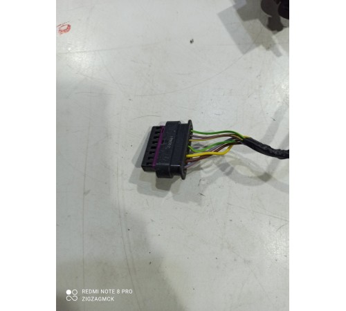 Электропроводка двери (задняя левая)