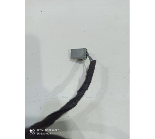 Электропроводка двери (задняя левая)