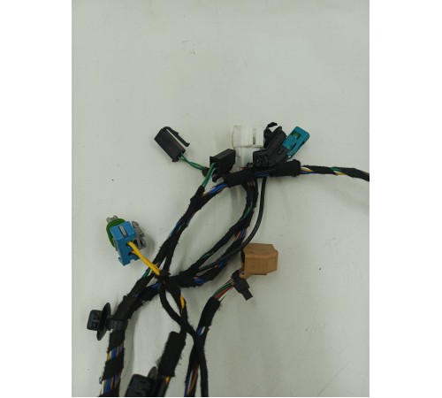 Электропроводка двери передняя левая