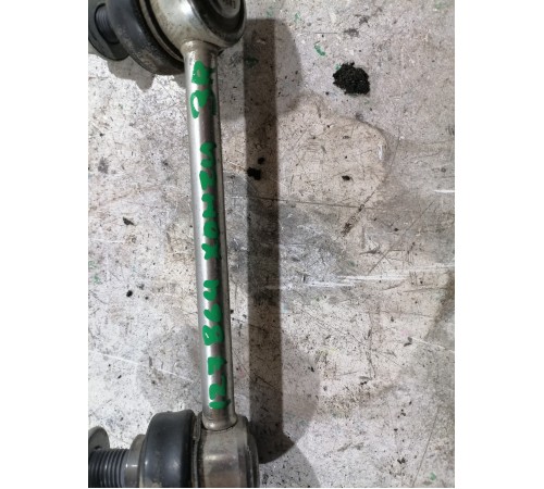 Стойка стабилизатора задняя