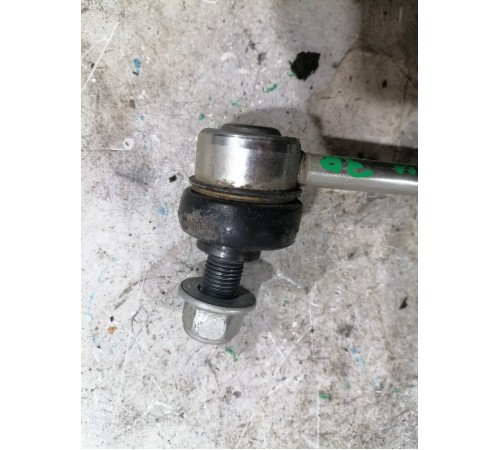 Стойка стабилизатора задняя