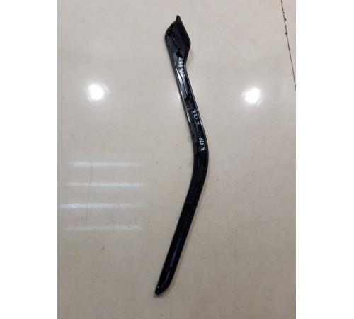 Накладка обшивки двери(задняя правая)