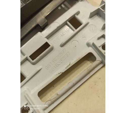 Обшивка стойки (средняя,левая)