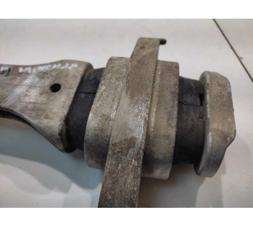 Опора двигателя (задняя)