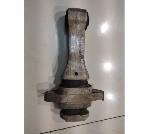 Опора двигателя (задняя)