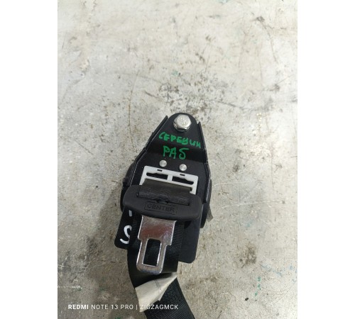 Ремень безопасности задний центральный