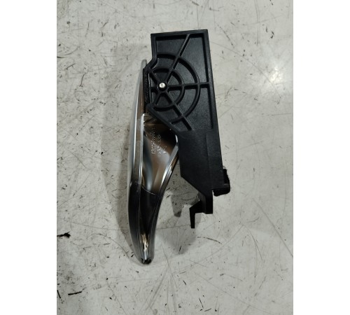 Ручка двери задняя правая внутренняя