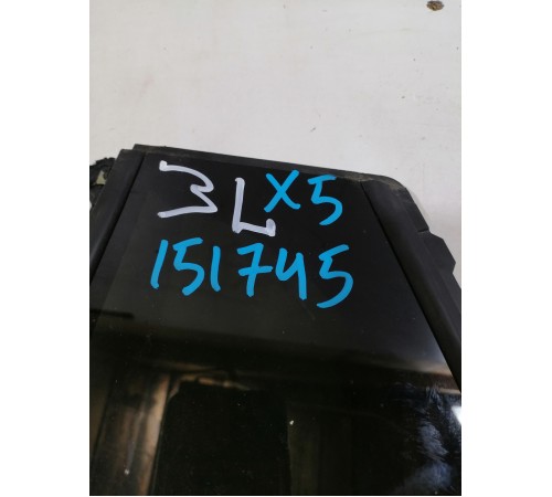 Стекло двери заднее левое, форточка