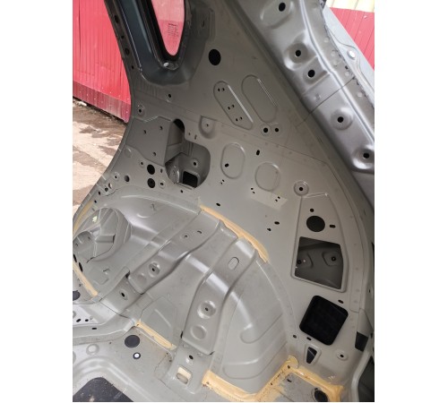 Крыло заднее правое