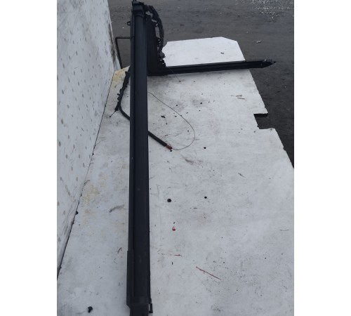 Электрошторка багажника задняя левая