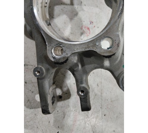 Кулак поворотный(задний левый)