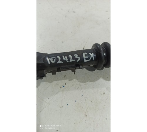 Толкатель лючка бензобака