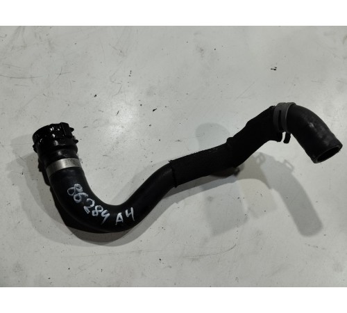 Патрубок системы охлаждения