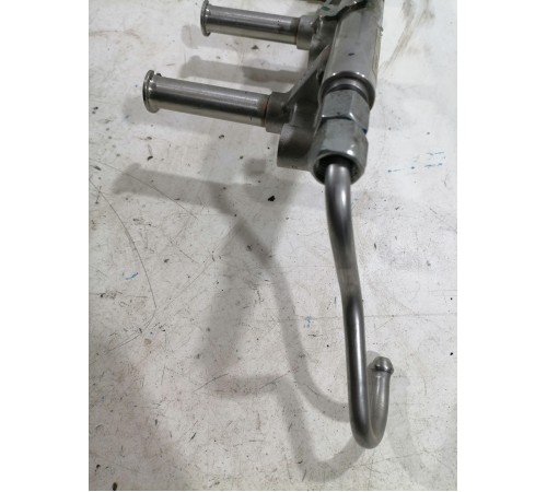 Рейка топливная (рампа)