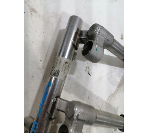 Рейка топливная (рампа)