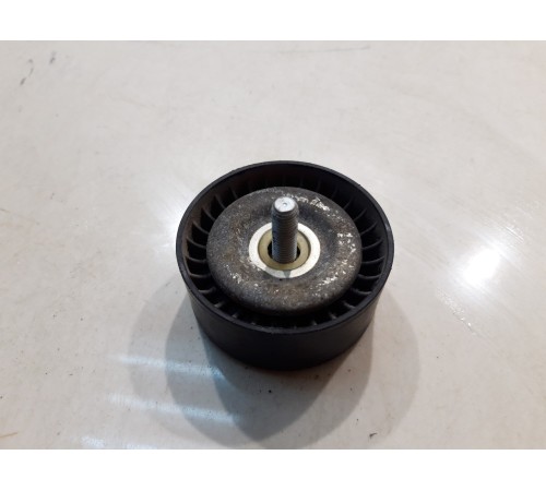 ролик обводной NSK