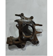 Поворотный кулак задний левый