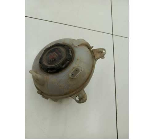 Бачок расширительный