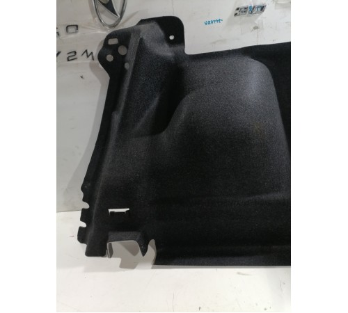 Обшивка багажника правая